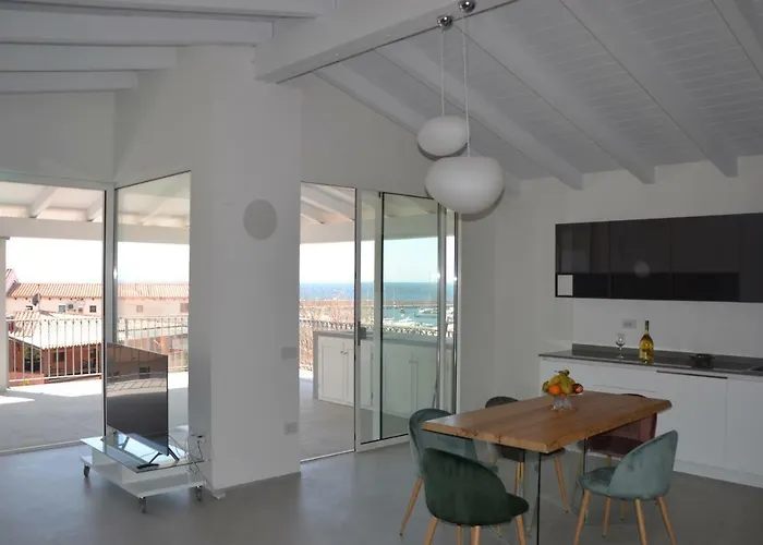 Le Perle Dell'isola Apartman Isola Rossa